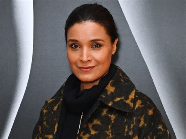 Bridgerton Star Shelley Conn in Workout Gear Does Yoga