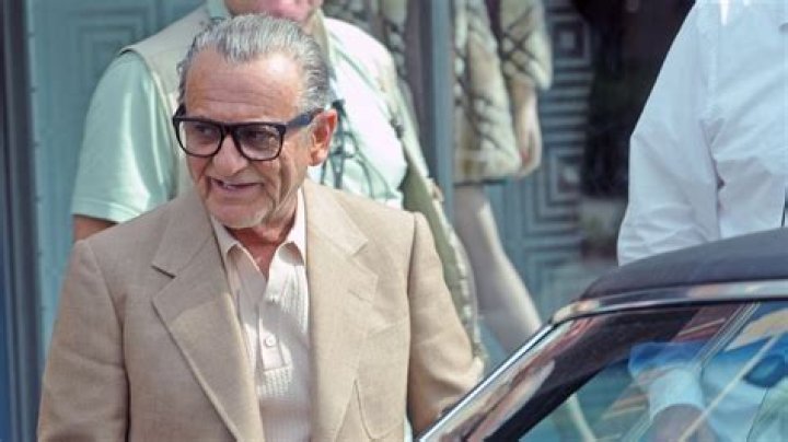 
How Much Money Does Joe Pesci Make? Latest Income Salary
