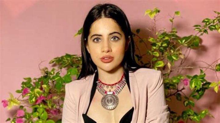 Urfi Javed in Bathing Suit Says “It’s Love” — Celebwell